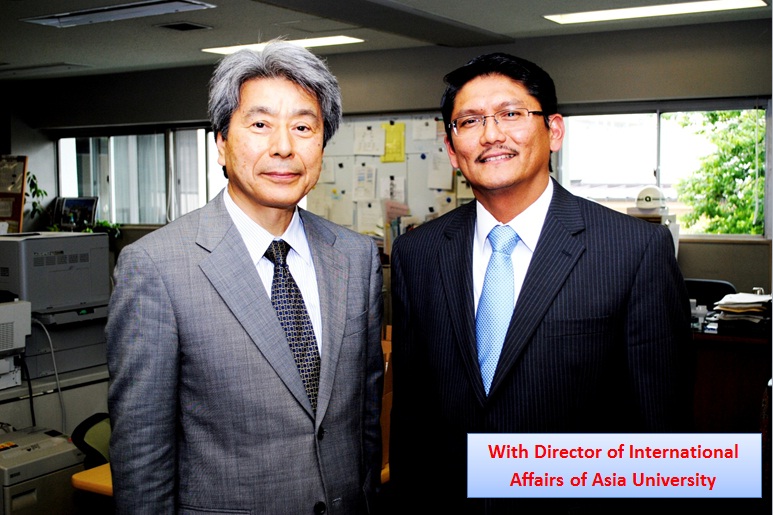 Extending Collaboration by Visiting  Asia University, Japan