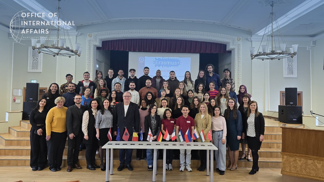 Awarded by Erasmus+, a Student from UAI Participated in DU Student Mobility Program for 2024 Spring Semester  
